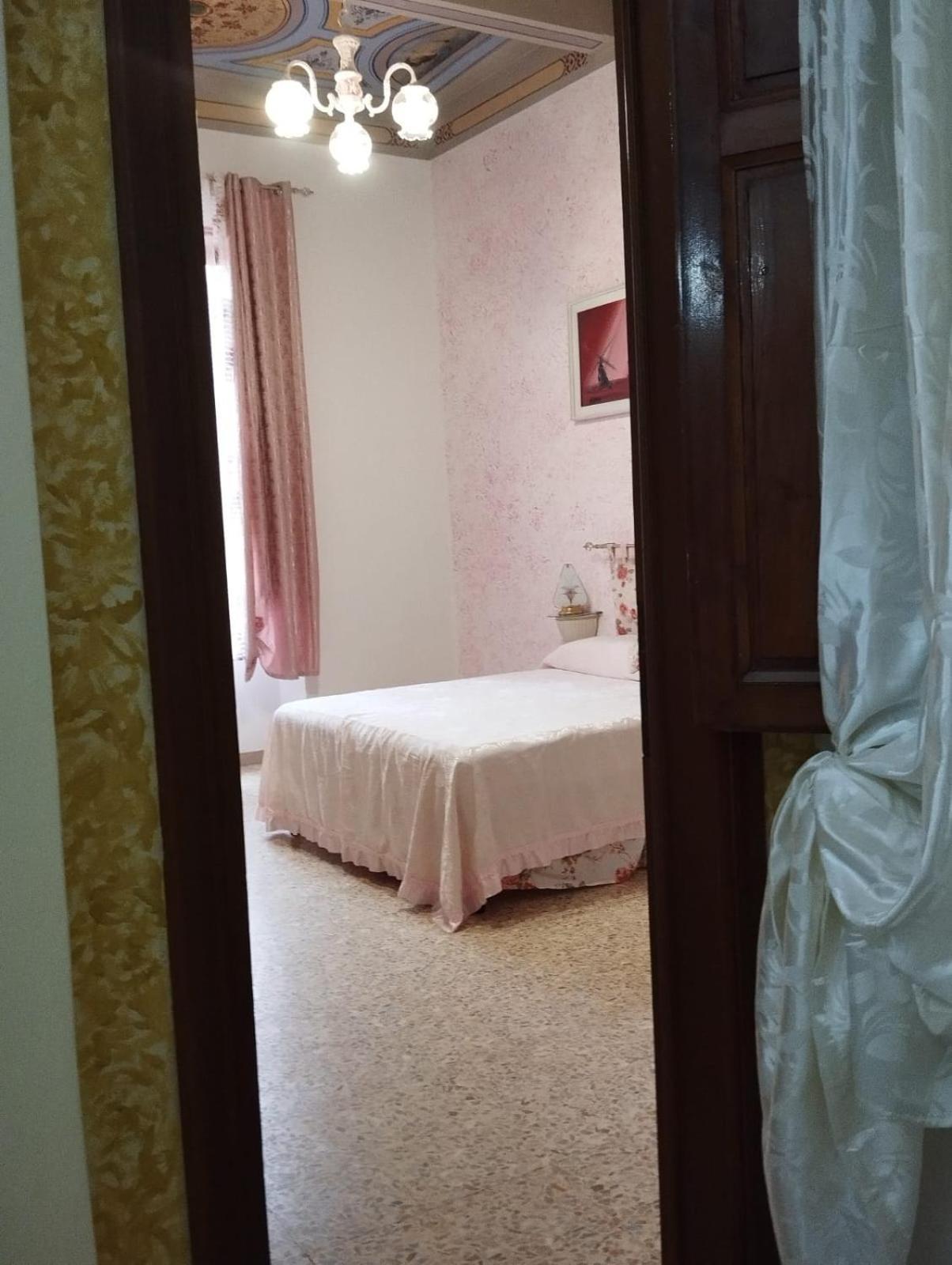Hotel The Family House Livorno Exterior foto